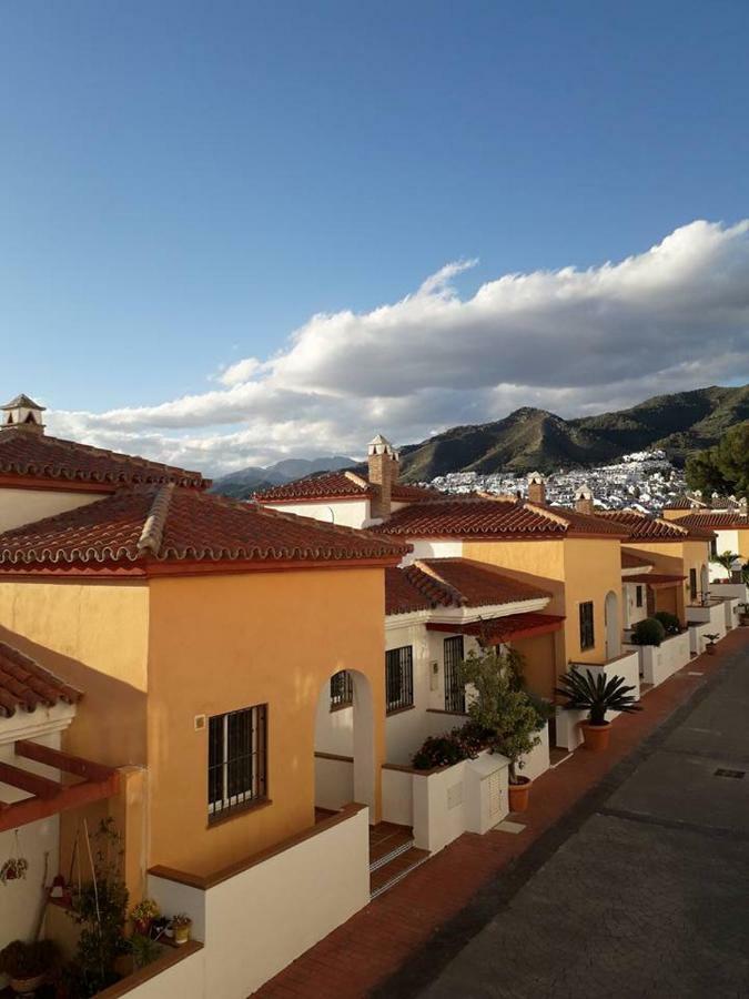Casa Irma Apartment Nerja Ngoại thất bức ảnh
